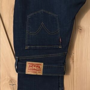 Women’s Levis Jeans Classic Straight